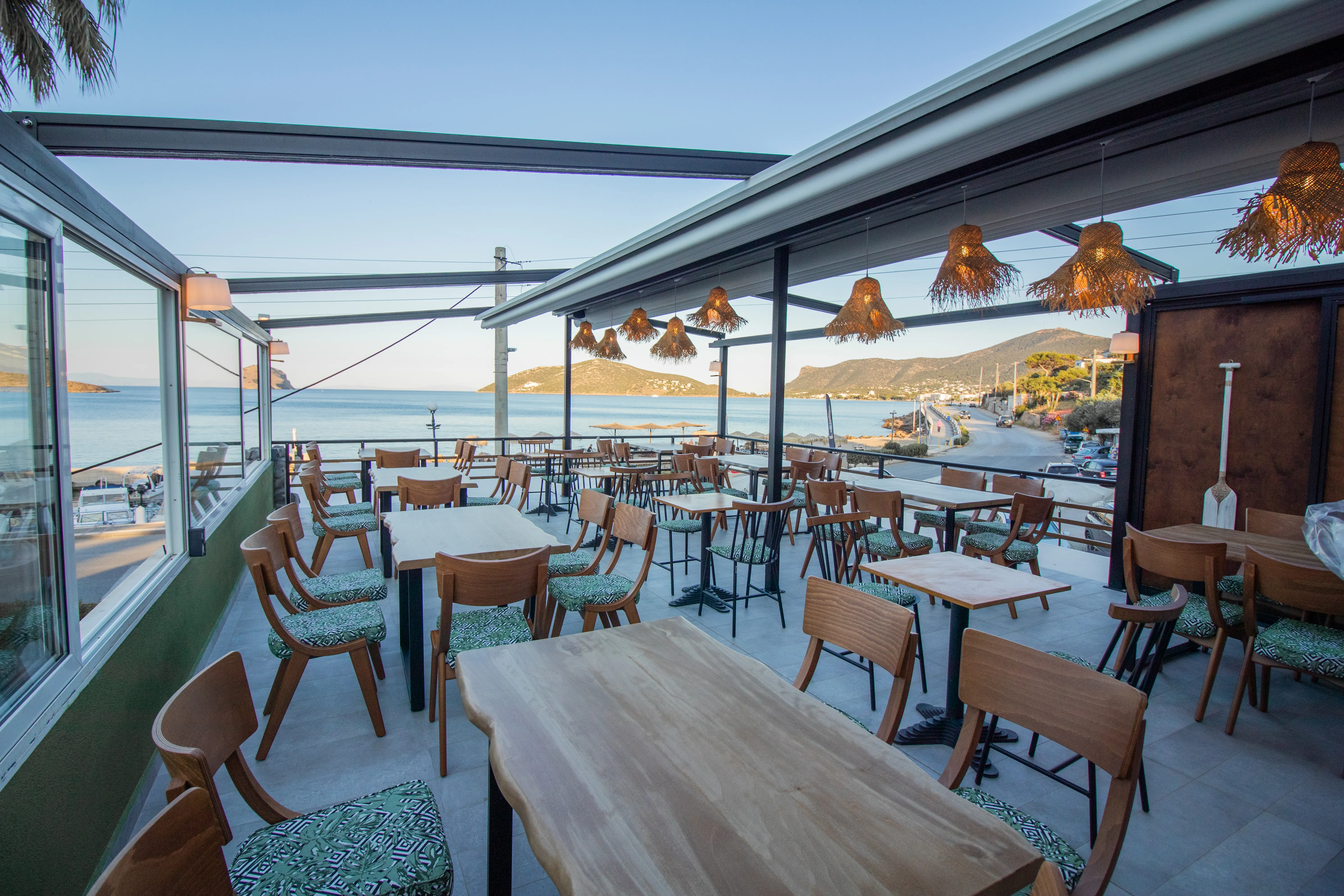 Restaurant bord de mer coucher de soleil Porto Rafti - Porto Faros 10